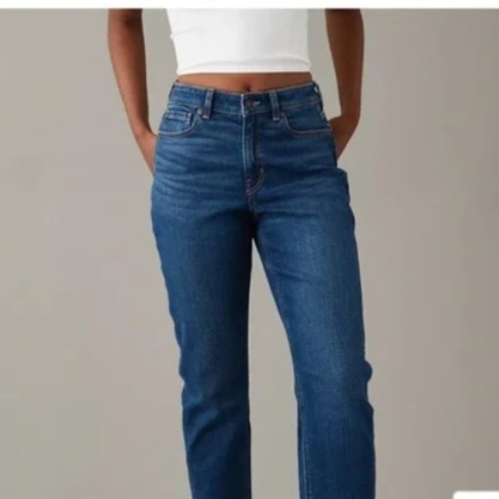 American Eagle AE Stretch Mom Jean 10 Long Classic Blue NWT